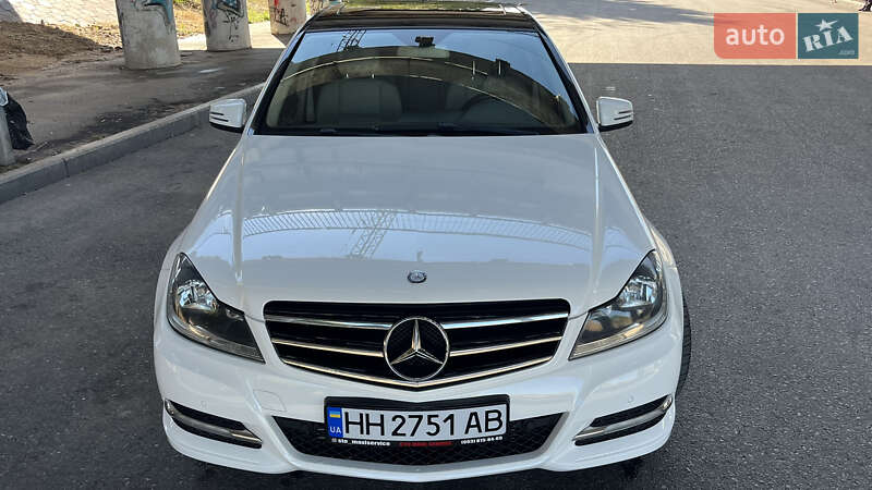 Седан Mercedes-Benz C-Class 2013 в Одесі