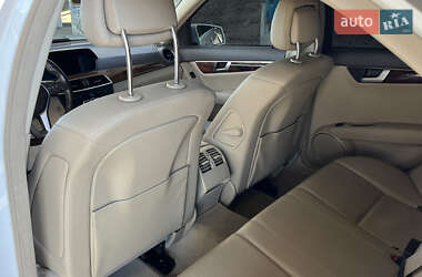 Седан Mercedes-Benz C-Class 2013 в 