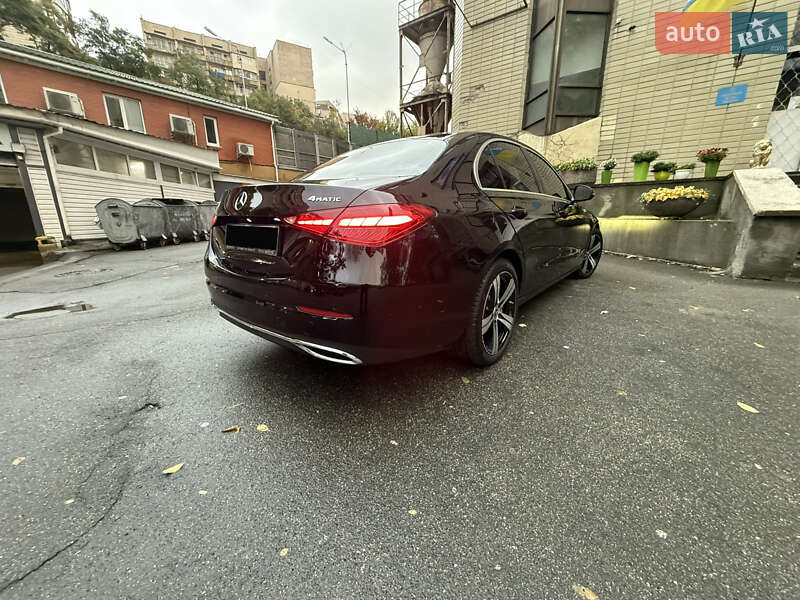 Седан Mercedes-Benz C-Class 2023 в Киеве