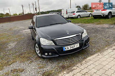 Универсал Mercedes-Benz C-Class 2011 в 