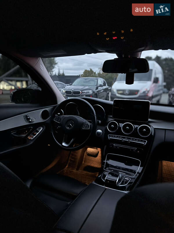Седан Mercedes-Benz C-Class 2016 в Черновцах фото 22 Седан Mercedes-Benz C-Class 2016 в Черновцах
