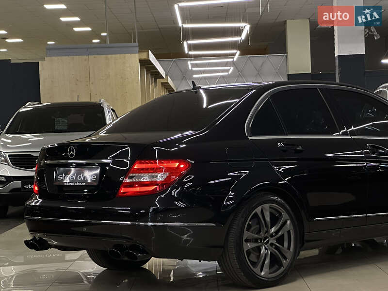 Седан Mercedes-Benz C-Class 2013 в Николаеве