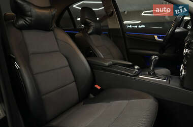Седан Mercedes-Benz C-Class 2013 в 