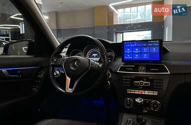 Седан Mercedes-Benz C-Class 2013 в 