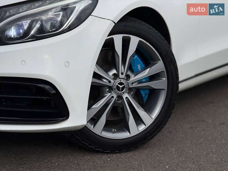 Седан Mercedes-Benz C-Class 2017 в Кривом Роге
