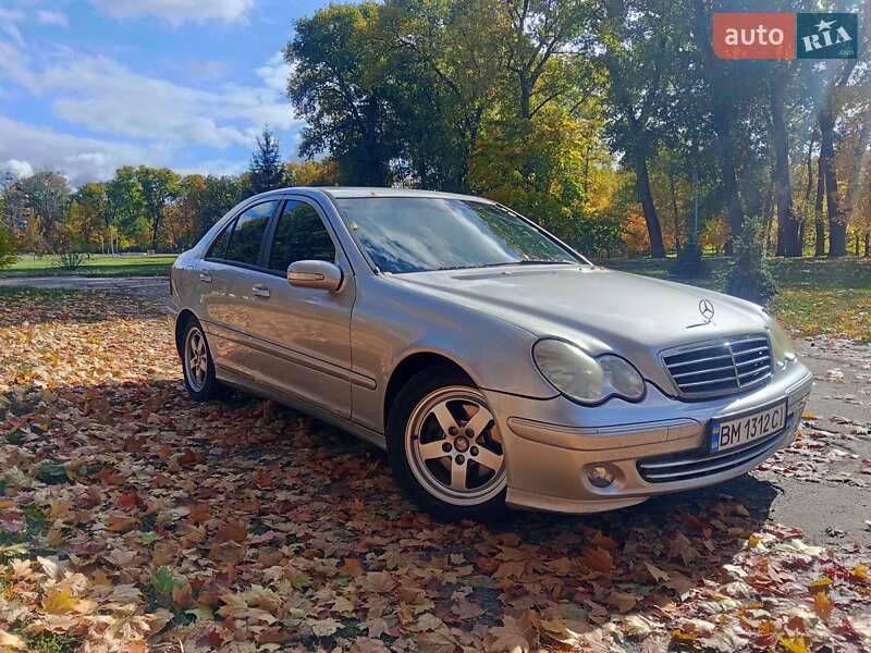 Седан Mercedes-Benz C-Class 2004 в Сумах