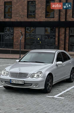 Седан Mercedes-Benz C-Class 2006 в Виннице