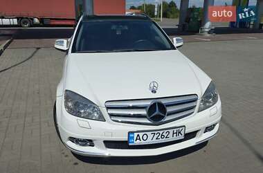 Універсал Mercedes-Benz C-Class 2008 в  фото 2 Універсал Mercedes-Benz C-Class 2008 в