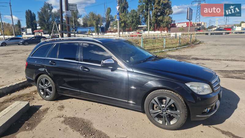 Універсал Mercedes-Benz C-Class 2008 в Києві фото 3 Універсал Mercedes-Benz C-Class 2008 в Києві