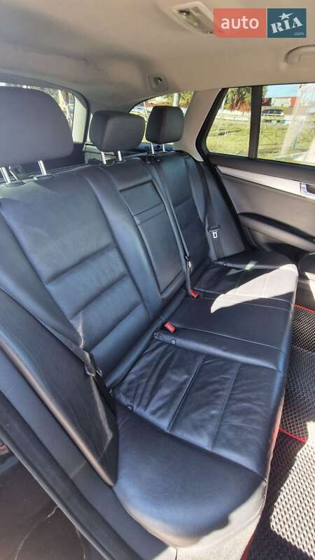 Універсал Mercedes-Benz C-Class 2008 в Києві фото 24 Універсал Mercedes-Benz C-Class 2008 в Києві