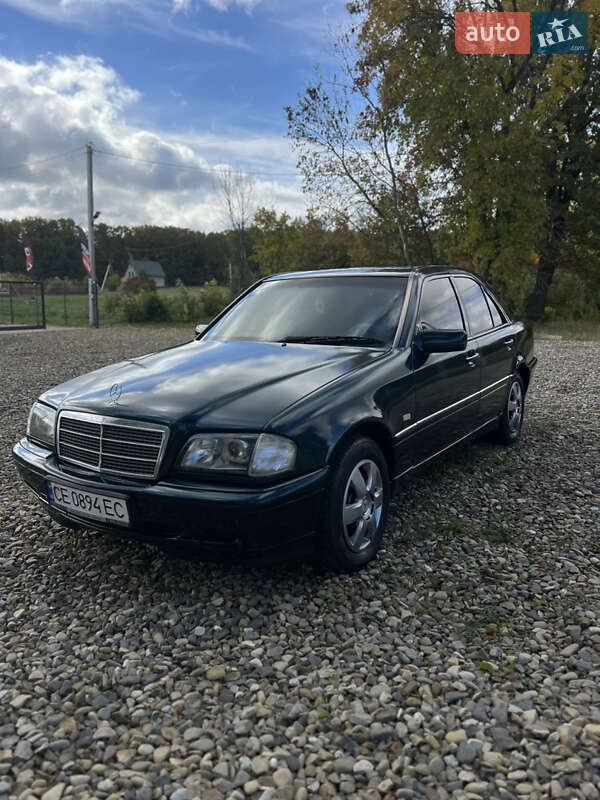 Седан Mercedes-Benz C-Class 1998 в Черновцах