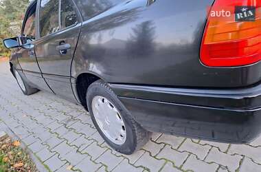 Седан Mercedes-Benz C-Class 1994 в 