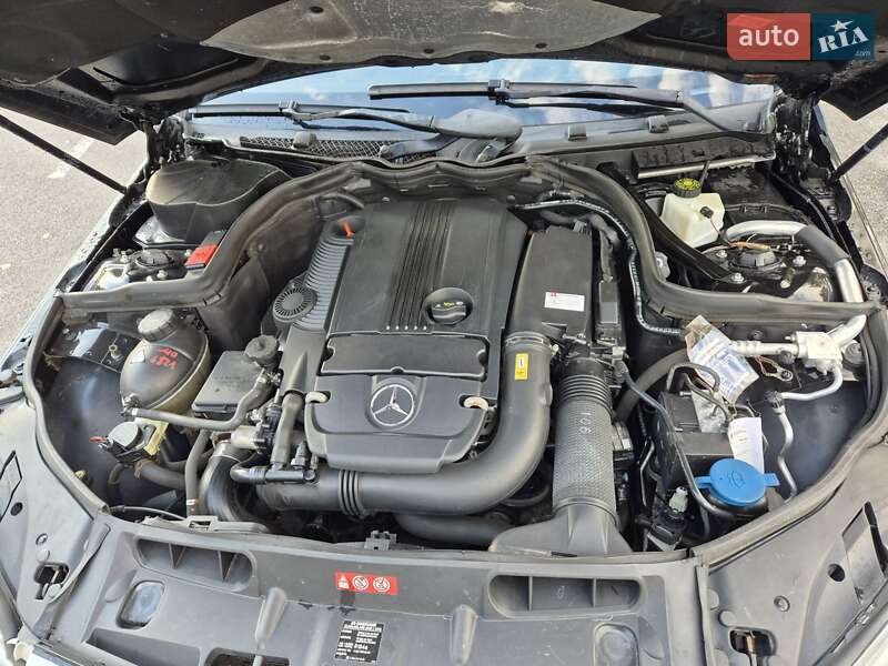 Седан Mercedes-Benz C-Class 2011 в Виннице