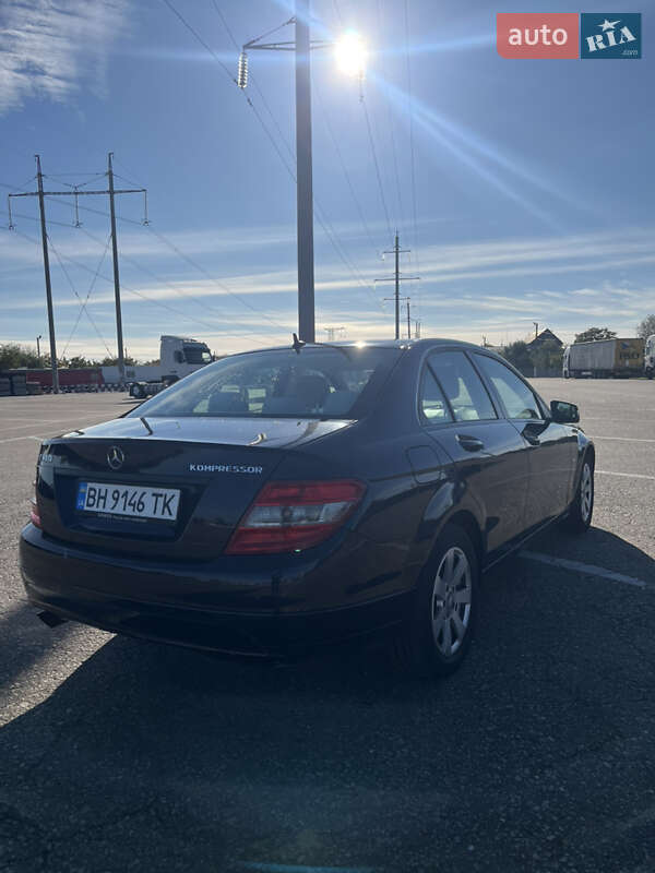 Седан Mercedes-Benz C-Class 2008 в Одессе