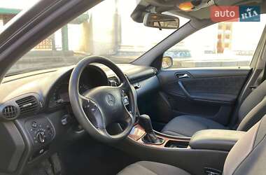 Універсал Mercedes-Benz C-Class 2003 в 