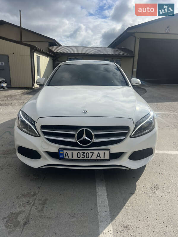 Седан Mercedes-Benz C-Class 2018 в Києві