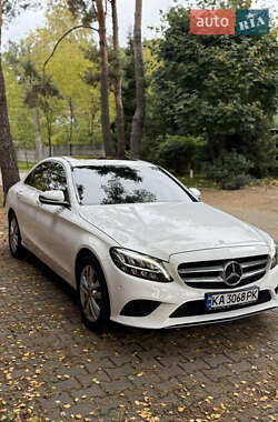 Седан Mercedes-Benz C-Class 2018 в Киеве