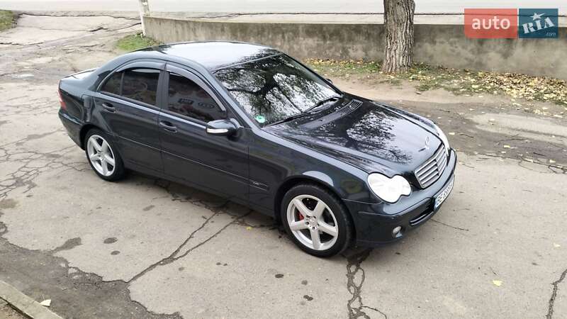 Седан Mercedes-Benz C-Class 2004 в Новій Одесі