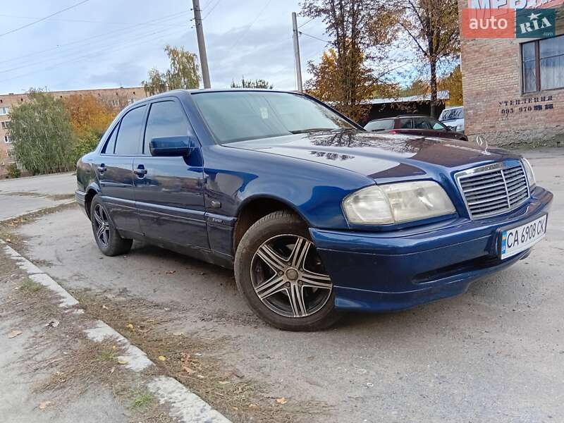 Седан Mercedes-Benz C-Class 1996 в 
