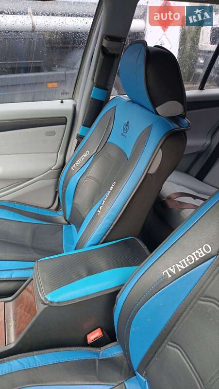 Универсал Mercedes-Benz C-Class 2000 в Бучаче