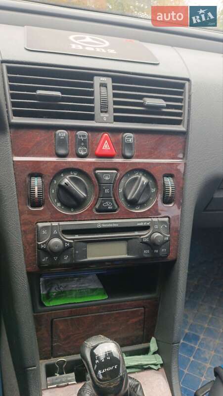 Универсал Mercedes-Benz C-Class 2000 в Бучаче