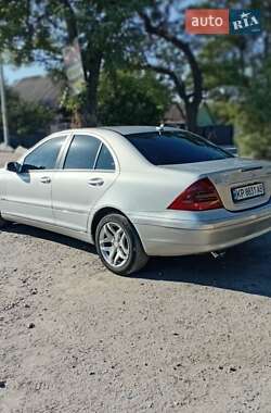 Седан Mercedes-Benz C-Class 2003 в 