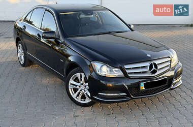 Седан Mercedes-Benz C-Class 2011 в 