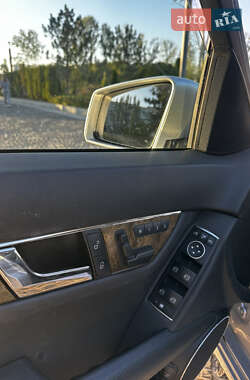 Седан Mercedes-Benz C-Class 2009 в 