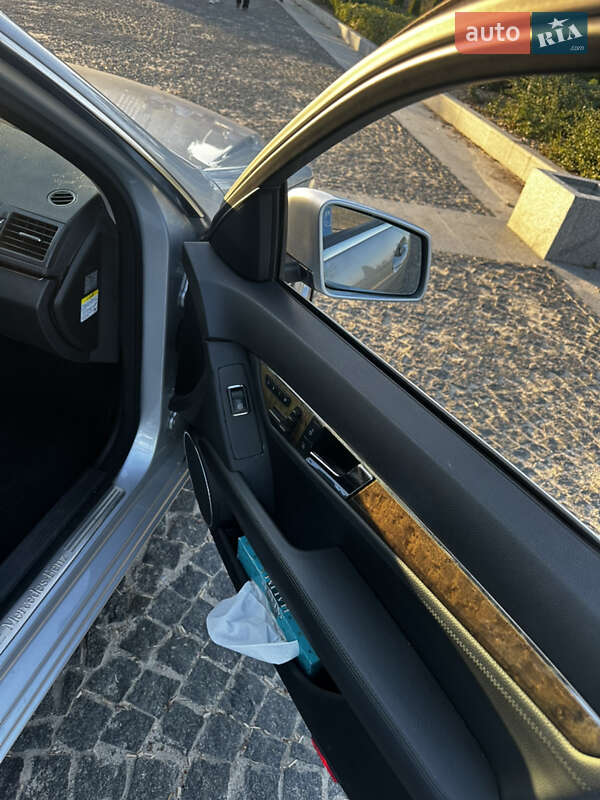 Седан Mercedes-Benz C-Class 2009 в Днепре