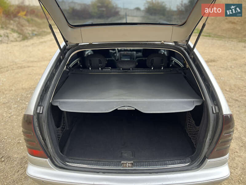 Універсал Mercedes-Benz C-Class 2001 в Тернополі фото 12 Універсал Mercedes-Benz C-Class 2001 в Тернополі