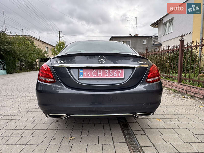 Седан Mercedes-Benz C-Class 2016 в Львове