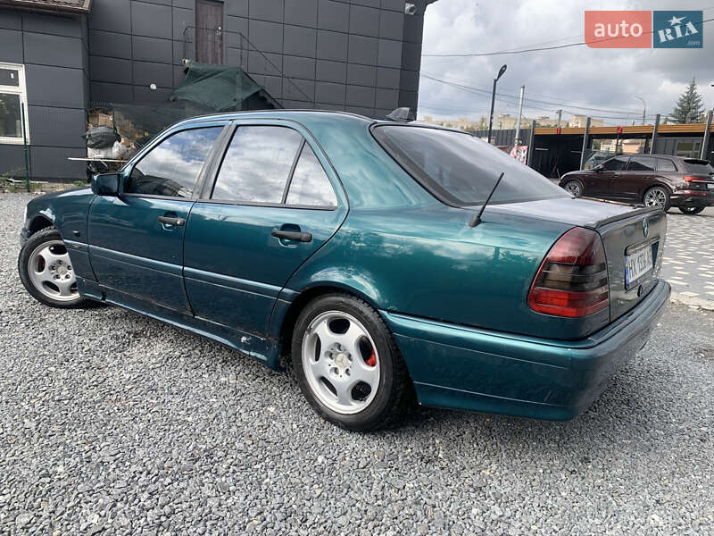 Седан Mercedes-Benz C-Class 1997 в Шепетовке фото 5 Седан Mercedes-Benz C-Class 1997 в Шепетовке