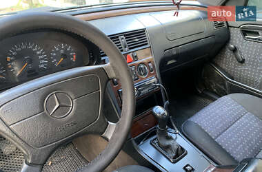 Седан Mercedes-Benz C-Class 1997 в 