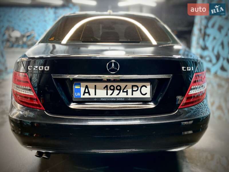 Седан Mercedes-Benz C-Class 2013 в Макарове