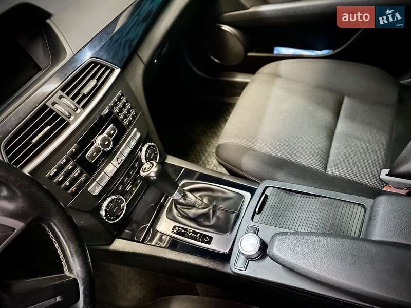 Седан Mercedes-Benz C-Class 2013 в Макарове