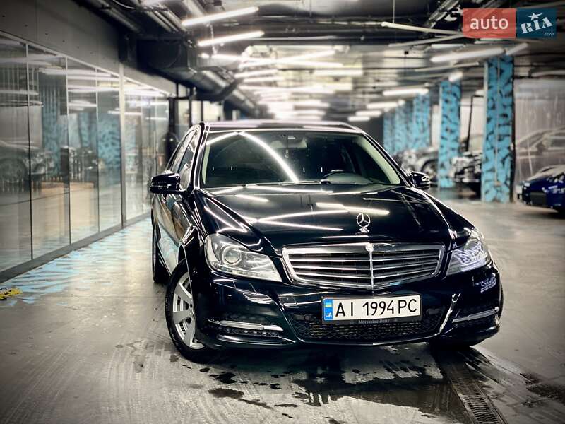 Седан Mercedes-Benz C-Class 2013 в Макарове