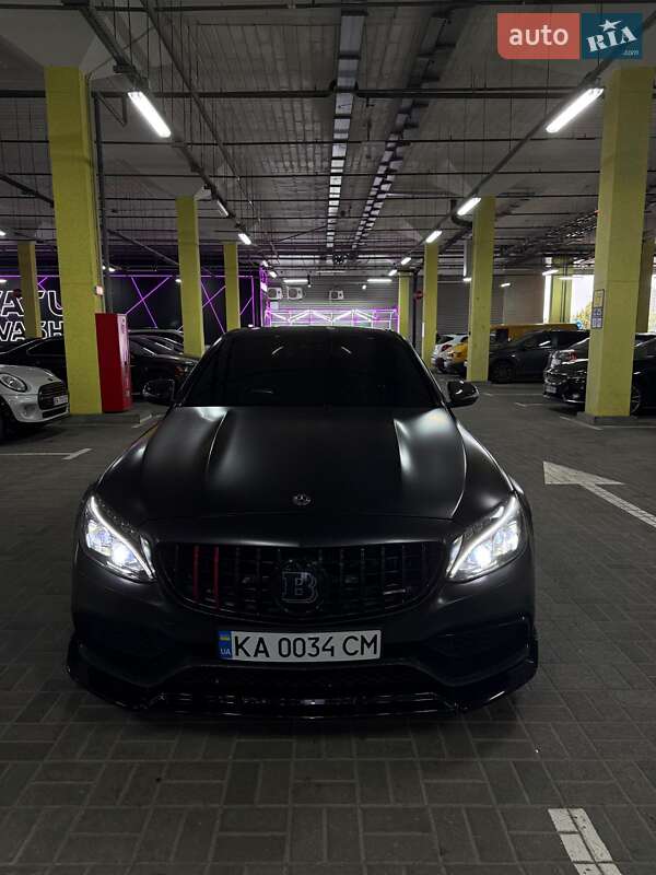 Седан Mercedes-Benz C-Class 2017 в Киеве