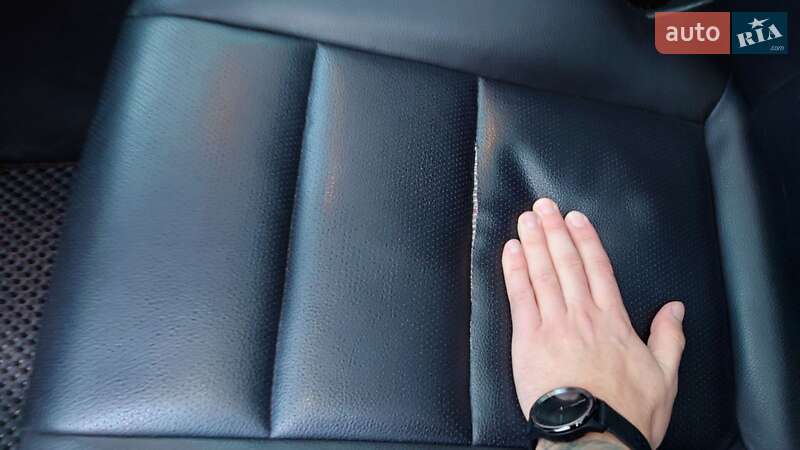 Седан Mercedes-Benz C-Class 2010 в Харькове фото 39 Седан Mercedes-Benz C-Class 2010 в Харькове