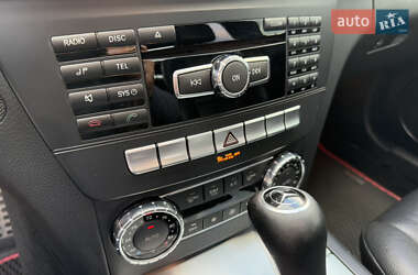 Седан Mercedes-Benz C-Class 2012 в 