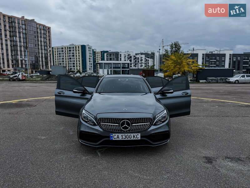 Седан Mercedes-Benz C-Class 2018 в Черкасах