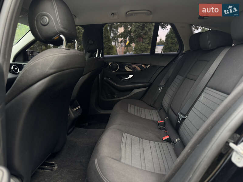 Универсал Mercedes-Benz C-Class 2015 в Киеве