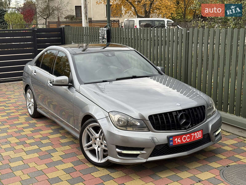 Седан Mercedes-Benz C-Class 2013 в Ивано-Франковске