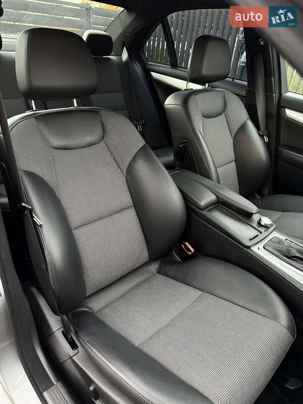 Седан Mercedes-Benz C-Class 2013 в Ивано-Франковске