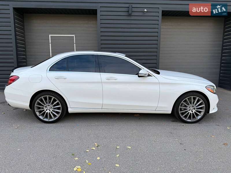 Седан Mercedes-Benz C-Class 2018 в Києві
