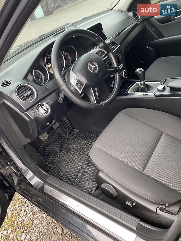 Универсал Mercedes-Benz C-Class 2011 в Староконстантинове фото 5 Универсал Mercedes-Benz C-Class 2011 в Староконстантинове
