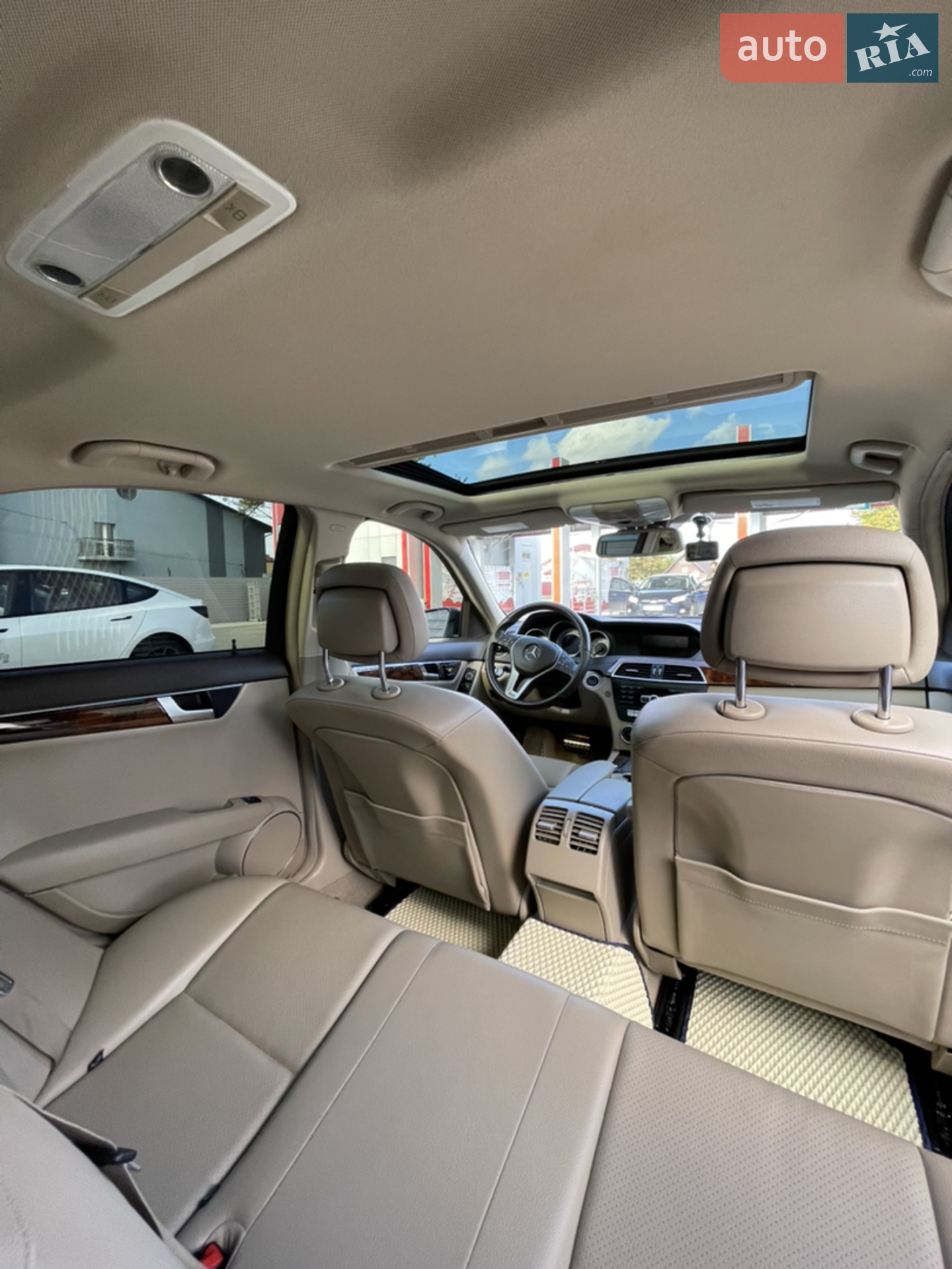 2012 Mercedes-Benz C-klasse - мініатюра 10