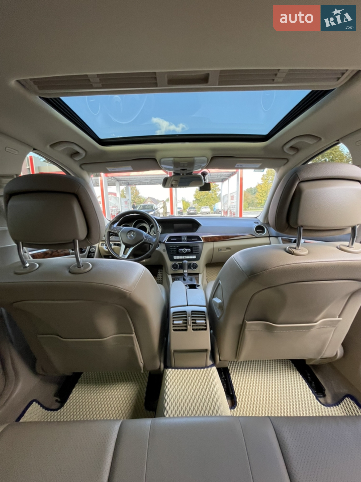2012 Mercedes-Benz C-klasse - мініатюра 15