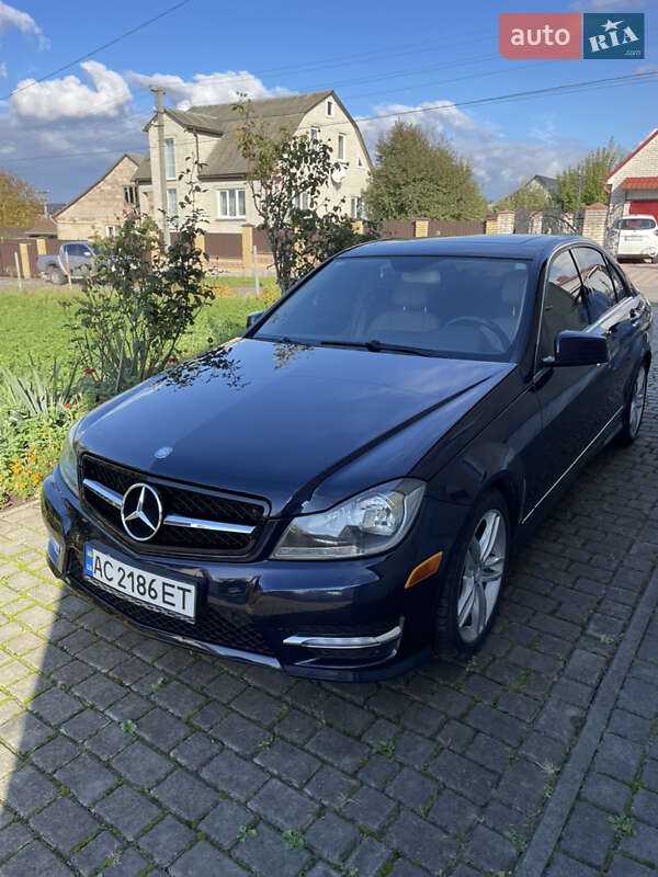 Седан Mercedes-Benz C-Class 2012 в Володимирі фото 22 Седан Mercedes-Benz C-Class 2012 в Володимирі