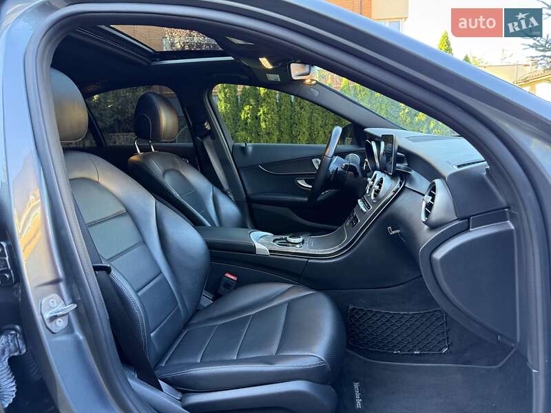 Седан Mercedes-Benz C-Class 2018 в Києві фото 38 Седан Mercedes-Benz C-Class 2018 в Києві