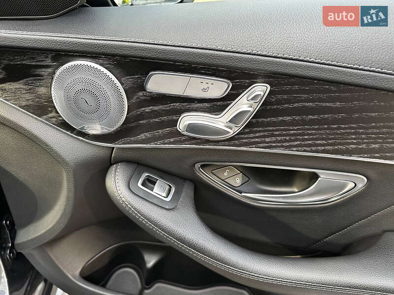 Седан Mercedes-Benz C-Class 2015 в Киеве фото 26 Седан Mercedes-Benz C-Class 2015 в Киеве